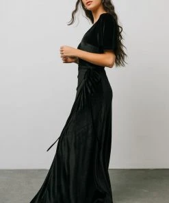 BB Custom Meghan Velvet Wrap Maxi Dress | Black Dresses