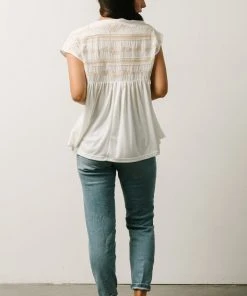 IL Boho Lindley Embroidery Top | Ivory