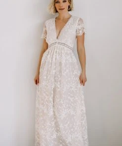 AK Ada Lace Maxi Dress | Off White Dresses