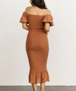 RR Alana Smocked Midi Dress | Mocha