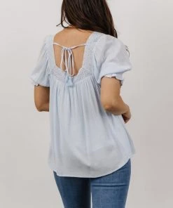 IL Alyssa Back Tie Top | Powder Blue