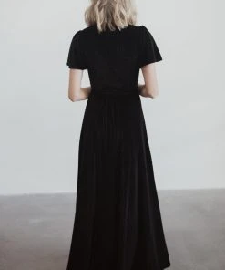 BB Custom Andi Ribbed Velvet Wrap Dress | Black