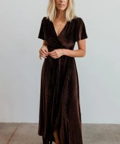 BB Custom Andi Ribbed Velvet Wrap Dress | Black Orchid Dresses