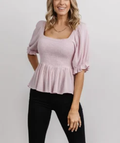 IL Arden Smocked Top | Pale Pink