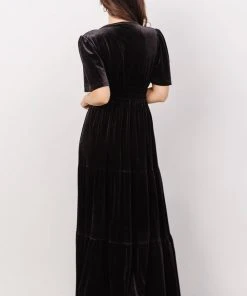 RR Artemis Velvet Maxi Dress | Black Dresses