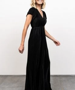 BB Custom Athena Pleated Maxi Dress | Black