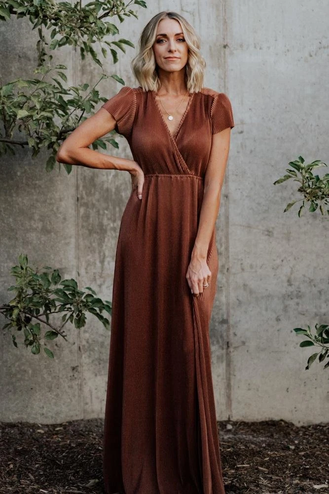 BB Custom Dresses Athena Pleated Maxi Dress | Bronze 2 BB Custom Dresses Athena Pleated Maxi Dress | Bronze