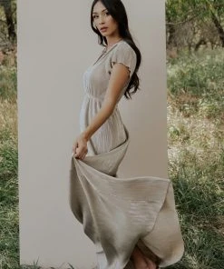 BB Custom Dresses Athena Pleated Maxi Dress | Gold