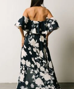 Soi Dresses Berlynn Off Shoulder Maxi Dress | Dark Blue Floral