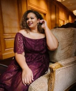 BB Custom Dresses Caroline Lace Maxi Dress | Mulberry