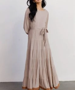IL Dresses Colbie Tiered Maxi Dress | Taupe