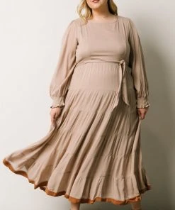 IL Dresses Colbie Tiered Maxi Dress | Taupe