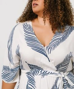 AK Corinth Maxi Dress | Navy Print Dresses