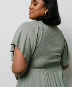 IL Felicity Smocked Dress | Sage Dresses