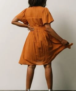 IL Fiona Pintuck Pleat Mini Dress | Camel