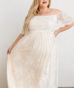 BB Custom Guinevere Lace Maxi Dress | Off White Dresses