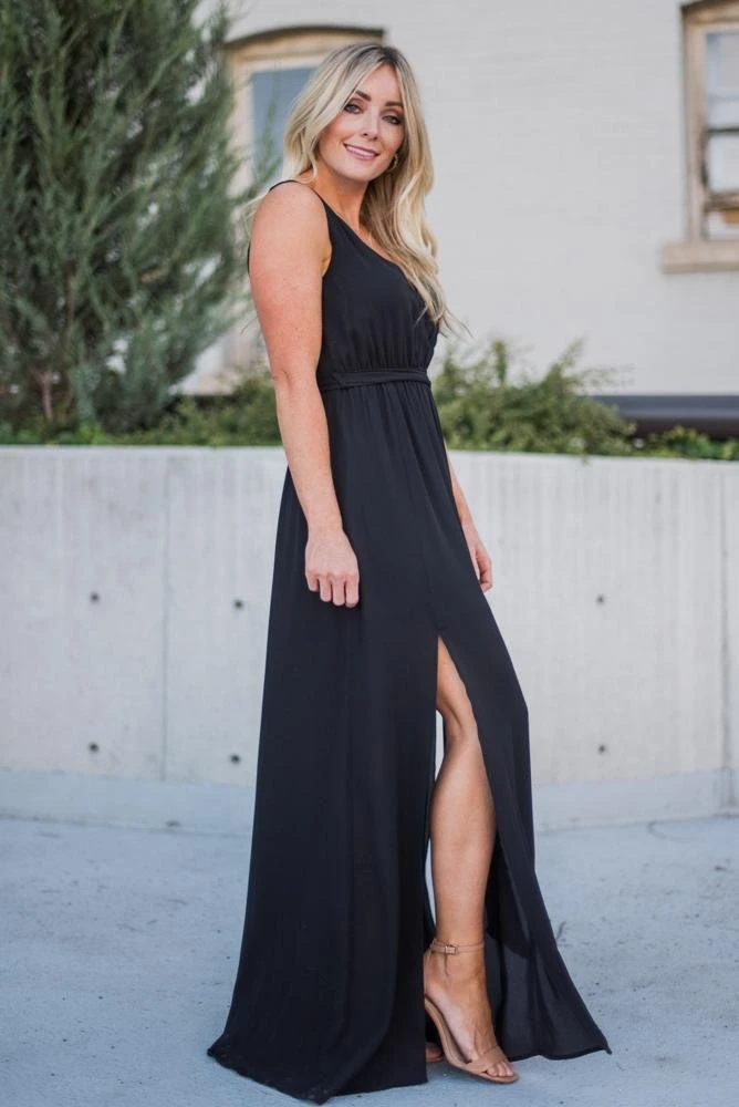 BB Custom Hera Maxi Dress | Black 4 BB Custom Hera Maxi Dress | Black