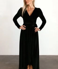 BB Custom Jada Ribbed Velvet Wrap Dress | Black Dresses