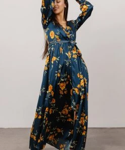 BB Custom Dresses Jenna Maxi Dress | Dark Blue Floral