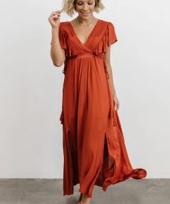 BB Custom Dresses Jennifer Deep V Maxi Dress | Rust