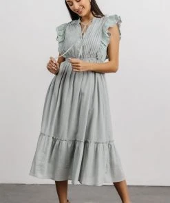 IL Dresses Kaitlyn Pintuck Dress | Light Sage