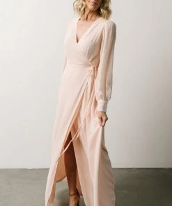 Soi Dresses Kelsey Wrap Dress | Light Peach