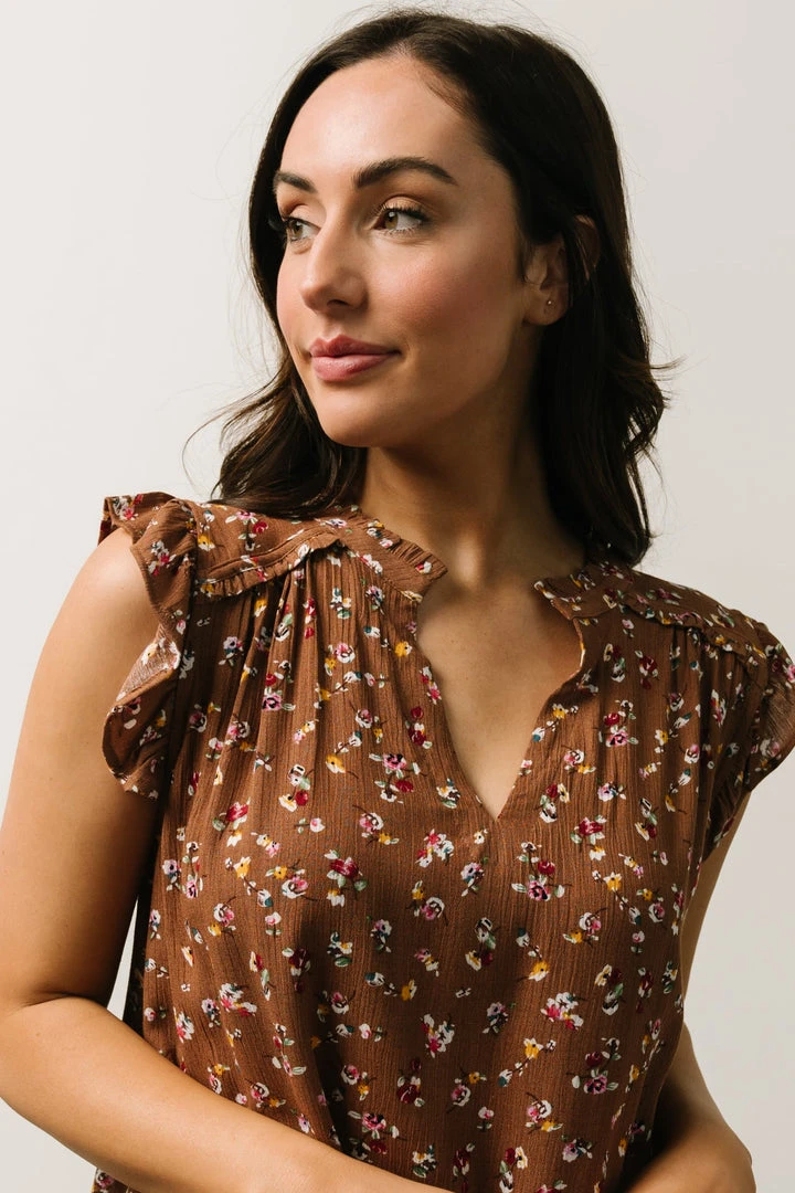 KA Lars Top | Mocha Multi Floral 7 KA Lars Top | Mocha Multi Floral