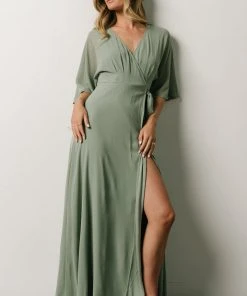 Soi Lilly Wrap Maxi Dress | Dusty Sage