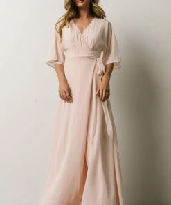 Soi Lilly Wrap Maxi Dress | Light Peach Dresses