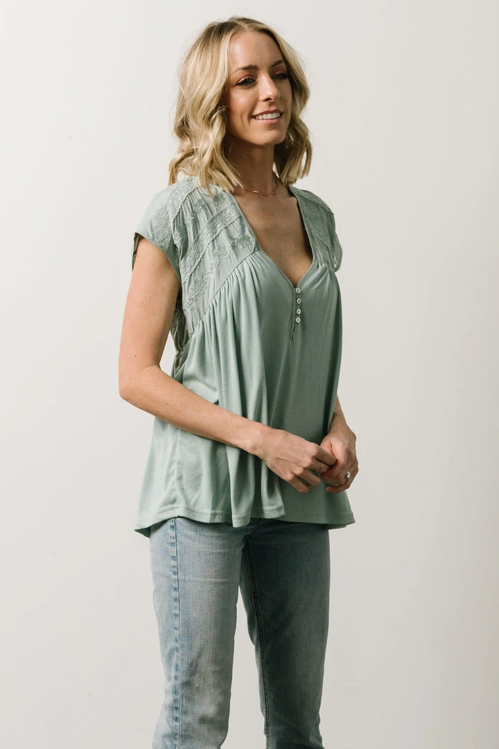 IL Lindley Embroidery Top | Dusty Sage 6 IL Lindley Embroidery Top | Dusty Sage