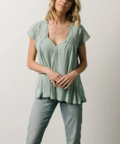 IL Lindley Embroidery Top | Dusty Sage