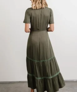 POL Lumi Tiered Maxi Dress | Dusty Green Dresses