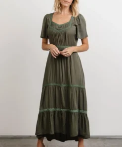 POL Lumi Tiered Maxi Dress | Dusty Green Dresses