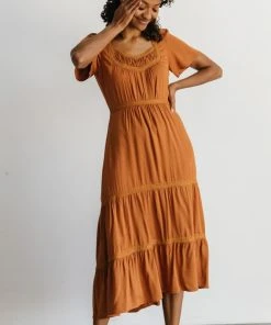 POL Dresses Lumi Tiered Maxi Dress | Nutmeg