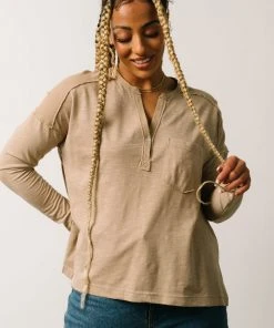IL Mary Long Sleeve Pocket Top | Sand Tops