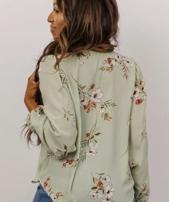 LUM Tops Midway Long Sleeve Top | Sage Floral