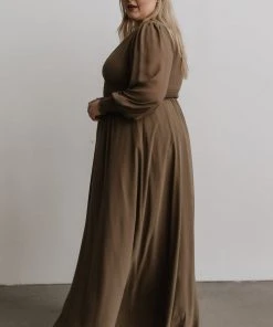 BB Custom Dresses Olivia Maxi Dress | Dark Olive