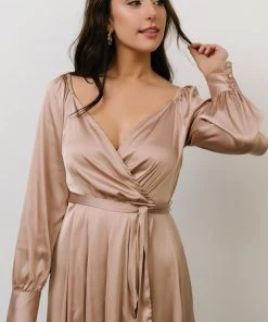 DD Rogue Tulip High Low Dress | Champagne 23 DD Rogue Tulip High Low Dress | Champagne