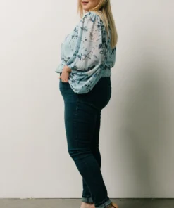 SL Tops Rosie Top | Light Blue Floral 22 SL Tops Rosie Top | Light Blue Floral