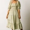POL Sariah Smocked Midi Dress | Light Green