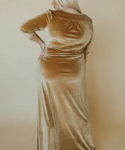 BB Custom Sofia Velvet Maxi Dress | Gold
