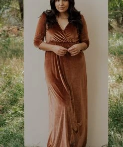 BB Custom Sofia Velvet Maxi Dress | Spice Dresses