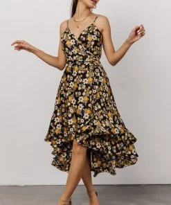 BB Custom Steffi Tulip Wrap Dress | Black Floral