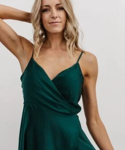 BB Custom Dresses Steffi Tulip Wrap Dress | Emerald