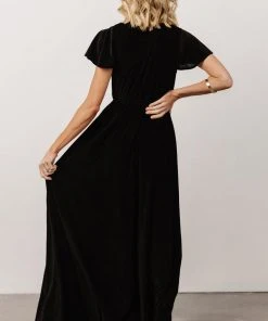 BB Custom Dresses Sulzen Velvet Maxi Dress | Black
