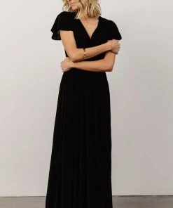 BB Custom Dresses Sulzen Velvet Maxi Dress | Black