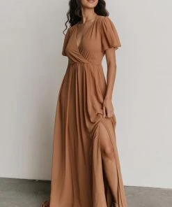 RR Vaughnie Maxi Dress | Light Copper Dresses