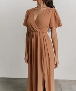 RR Vaughnie Maxi Dress | Light Copper Dresses