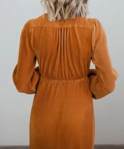 BB Custom Venus Pleated Maxi Dress | Saffron Dresses