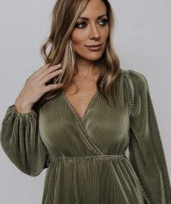 BB Custom Dresses Venus Pleated Maxi Dress | Sage